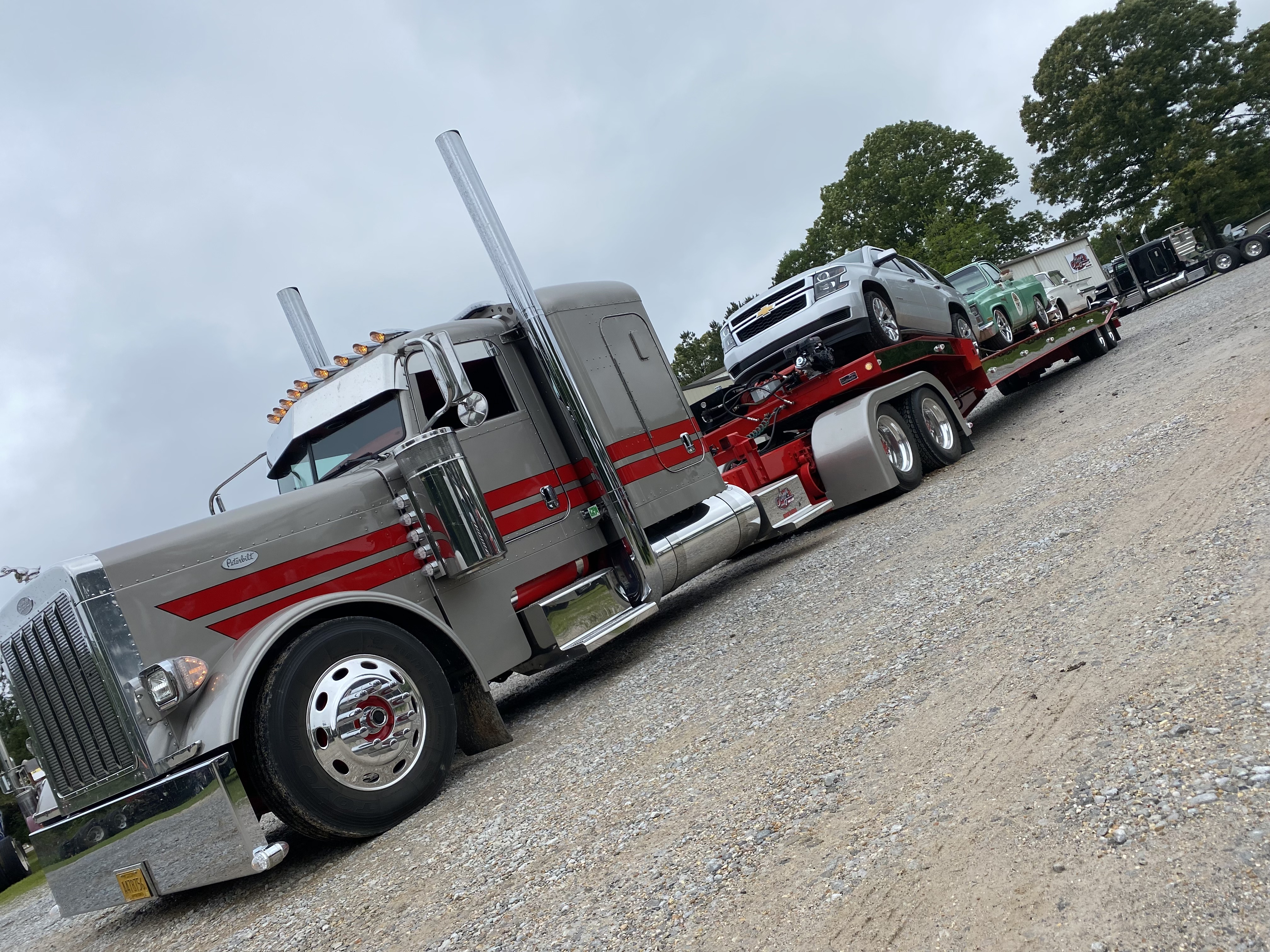 Show us what you are bringing! Upload a photo.