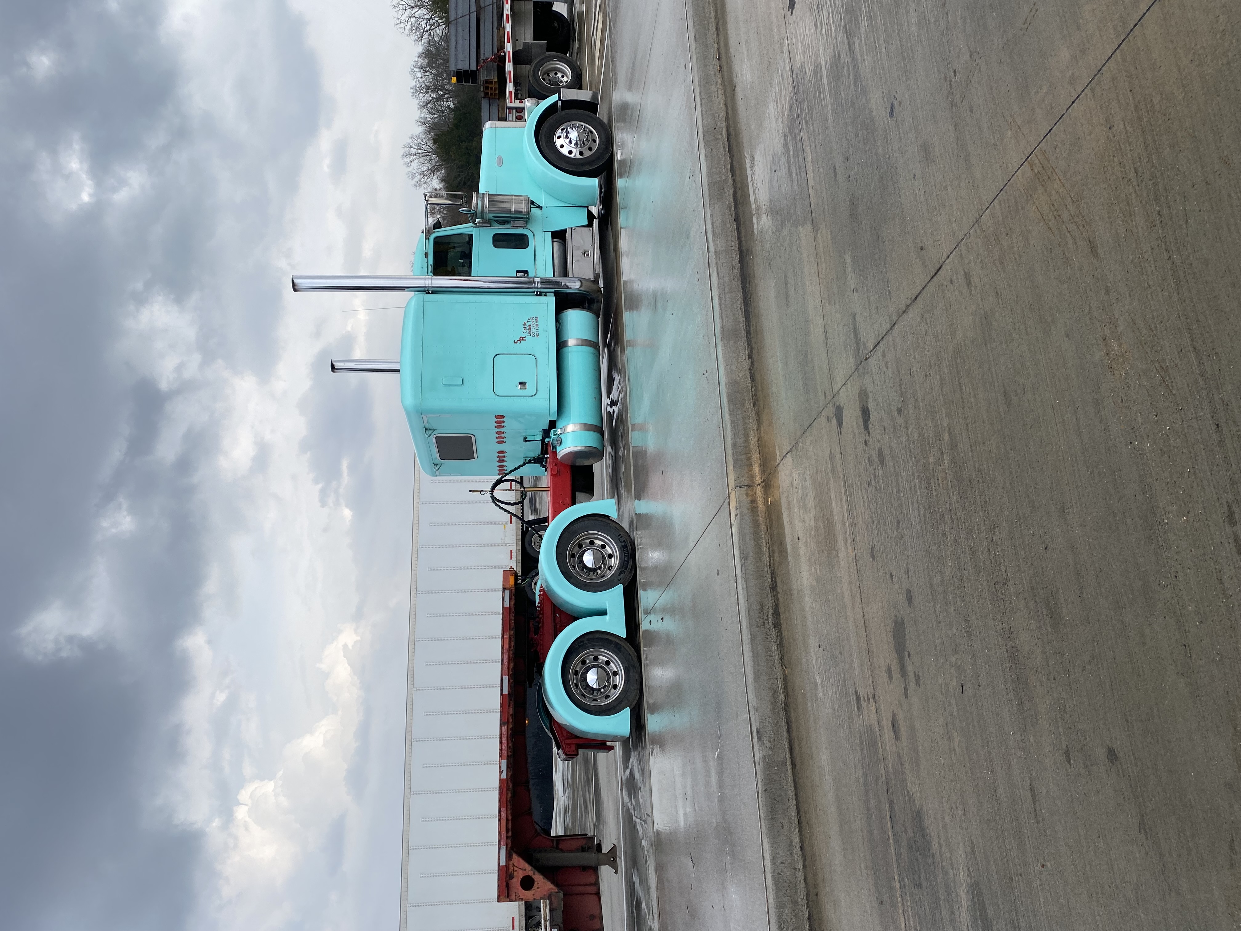 Show us what you are bringing! Upload a photo.