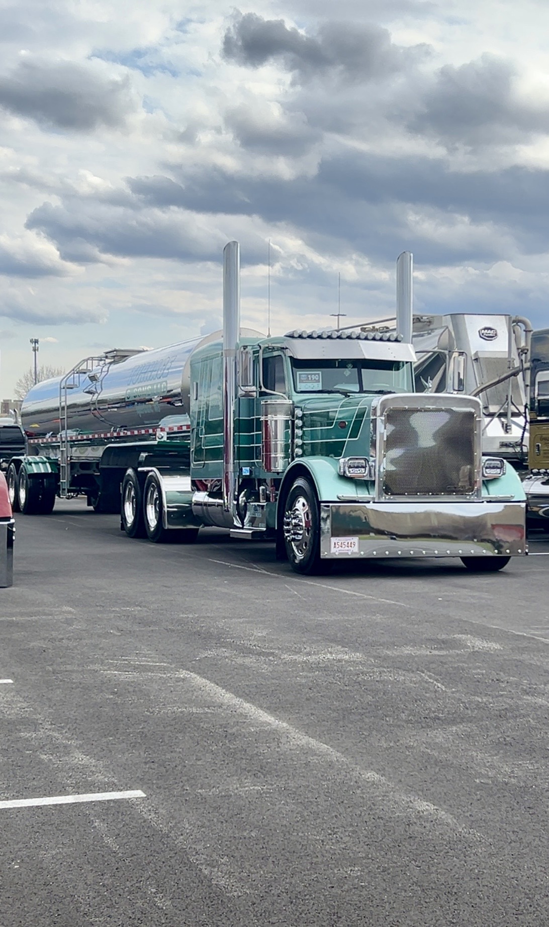 Show us what you are bringing! Upload a photo.