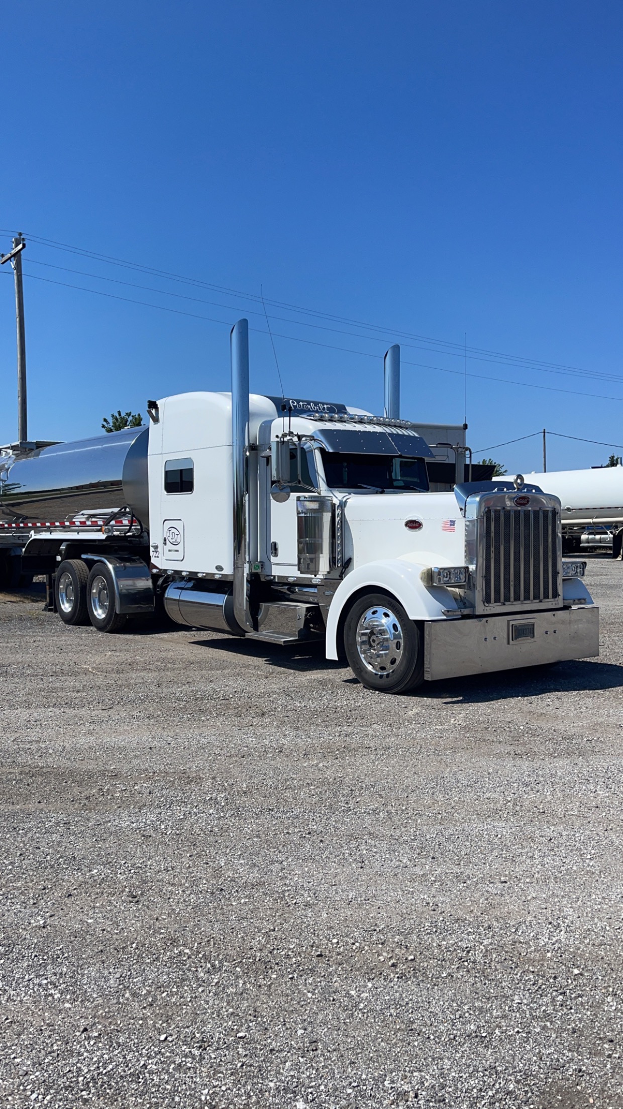 Show us what you are bringing! Upload a photo.