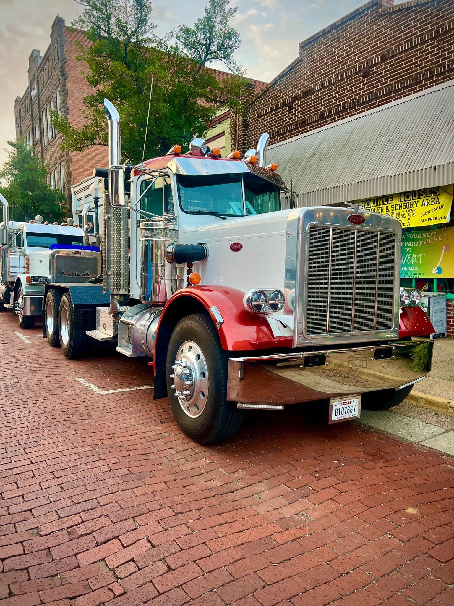 Show us what you are bringing! Upload a photo.