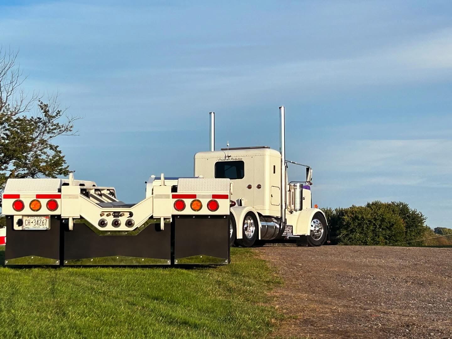 Show us what you are bringing! Upload a photo.