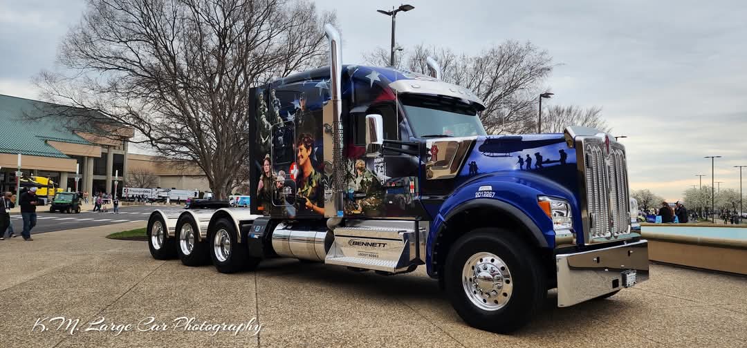 Show us what you are bringing! Upload a photo.