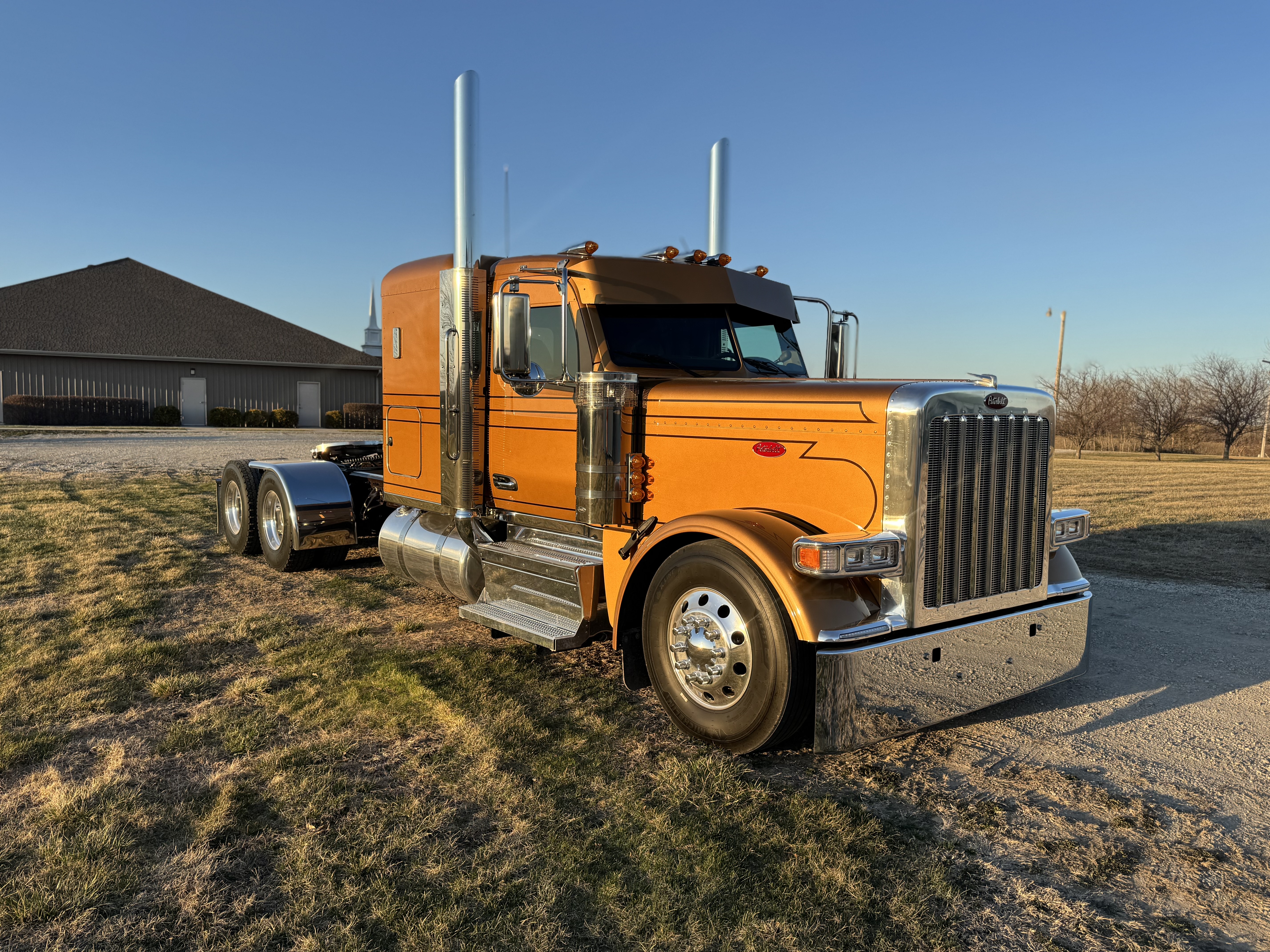 Show us what you are bringing! Upload a photo.