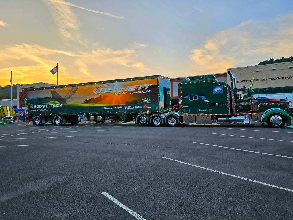 Show us what you are bringing! Upload a photo.