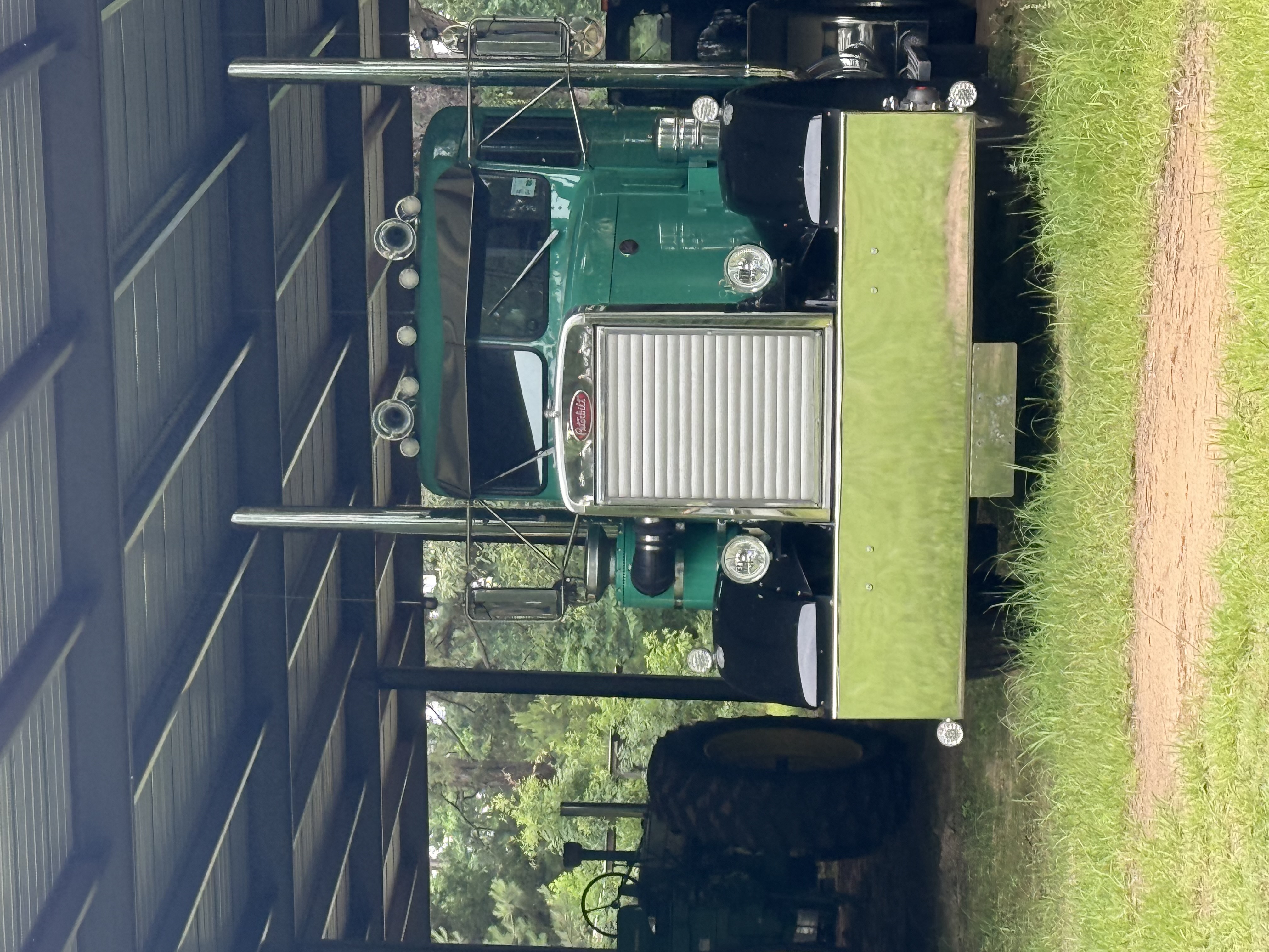 Show us what you are bringing! Upload a photo.