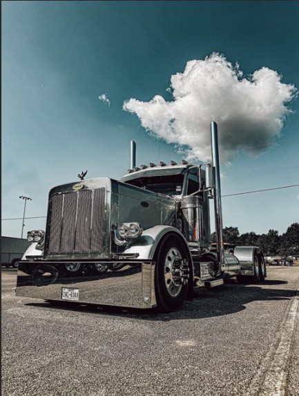 Show us what you are bringing! Upload a photo.