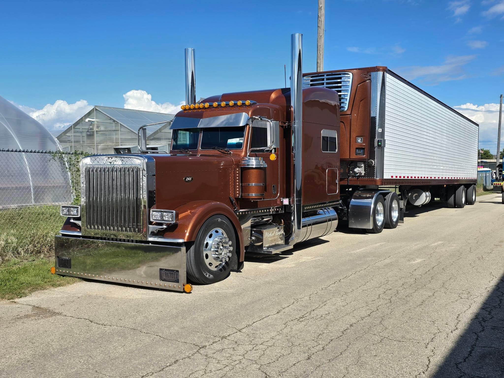 Show us what you are bringing! Upload a photo.